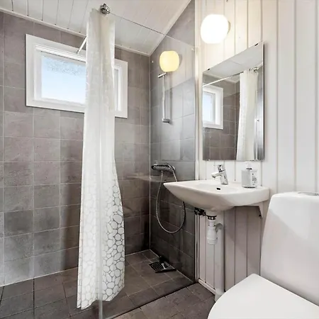 S744-stroby-ladeplads-lenshojvej-14 *